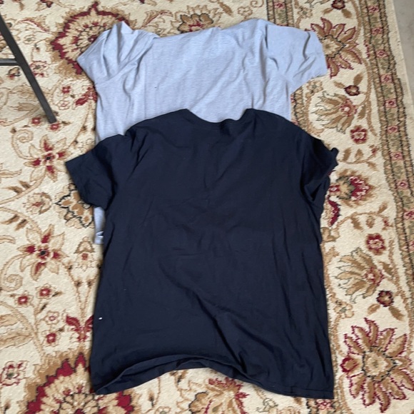 Men’s size XL not so mystery box tees - Picture 3 of 3